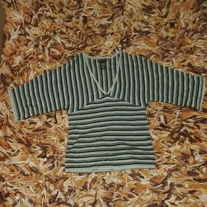 LAST CHANCE FINAL PRICE New York & Co Striped Sweater Top